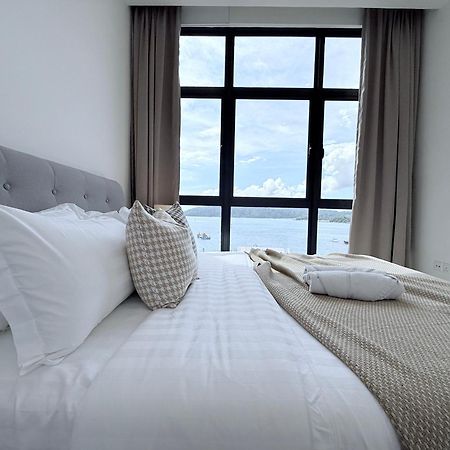 The Shore Cbd Kota Kinabalu By Laxzone Suite מראה חיצוני תמונה
