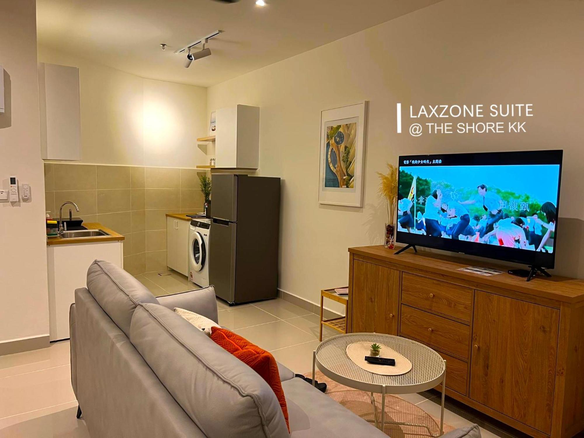 The Shore Cbd Kota Kinabalu By Laxzone Suite מראה חיצוני תמונה