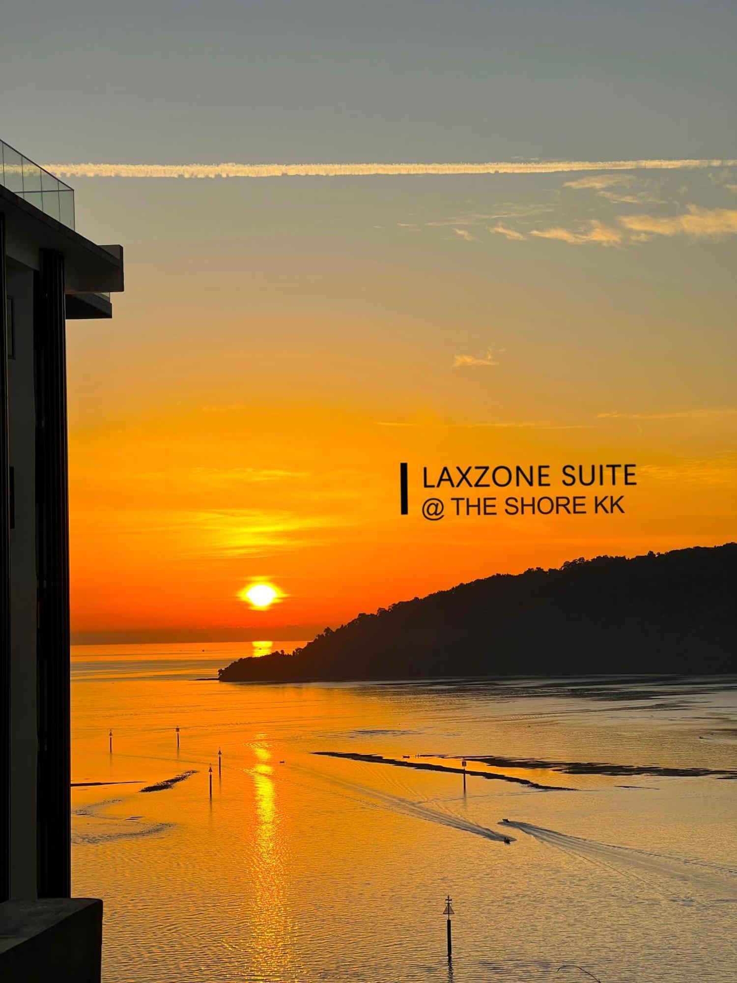 The Shore Cbd Kota Kinabalu By Laxzone Suite מראה חיצוני תמונה