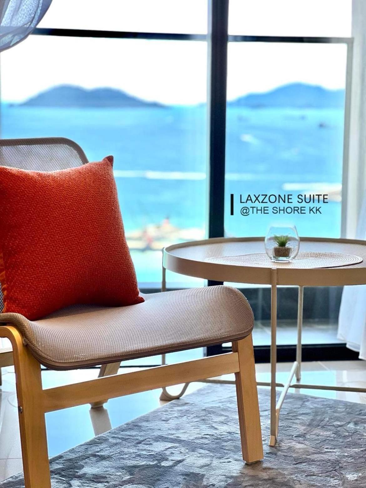 The Shore Cbd Kota Kinabalu By Laxzone Suite מראה חיצוני תמונה