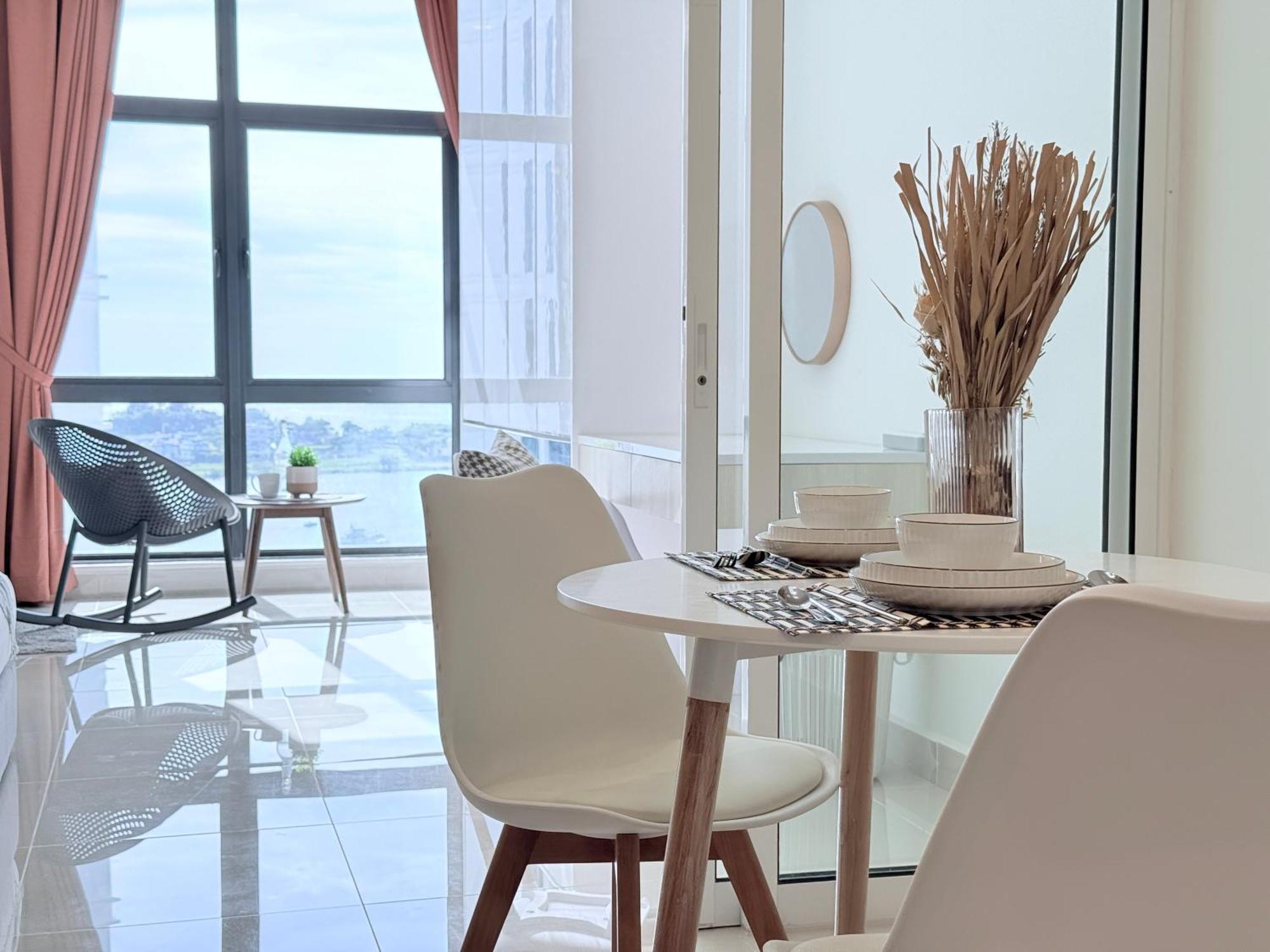 The Shore Cbd Kota Kinabalu By Laxzone Suite מראה חיצוני תמונה