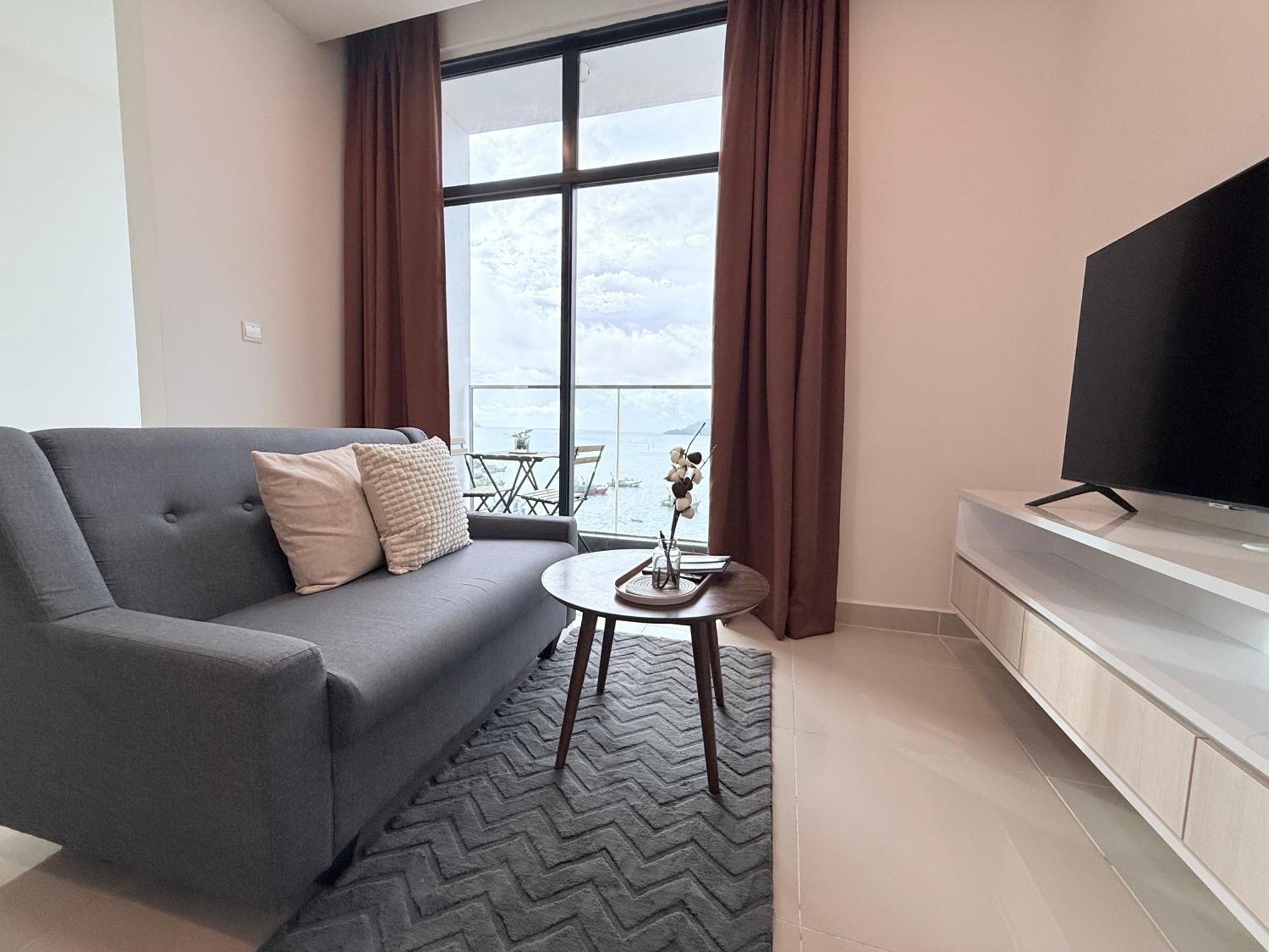 The Shore Cbd Kota Kinabalu By Laxzone Suite מראה חיצוני תמונה