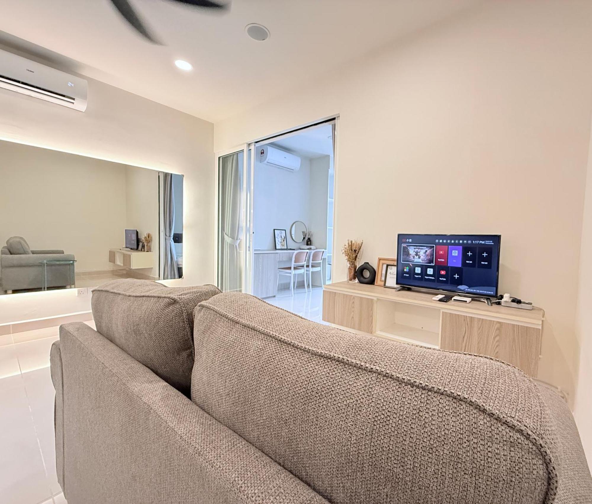 The Shore Cbd Kota Kinabalu By Laxzone Suite מראה חיצוני תמונה