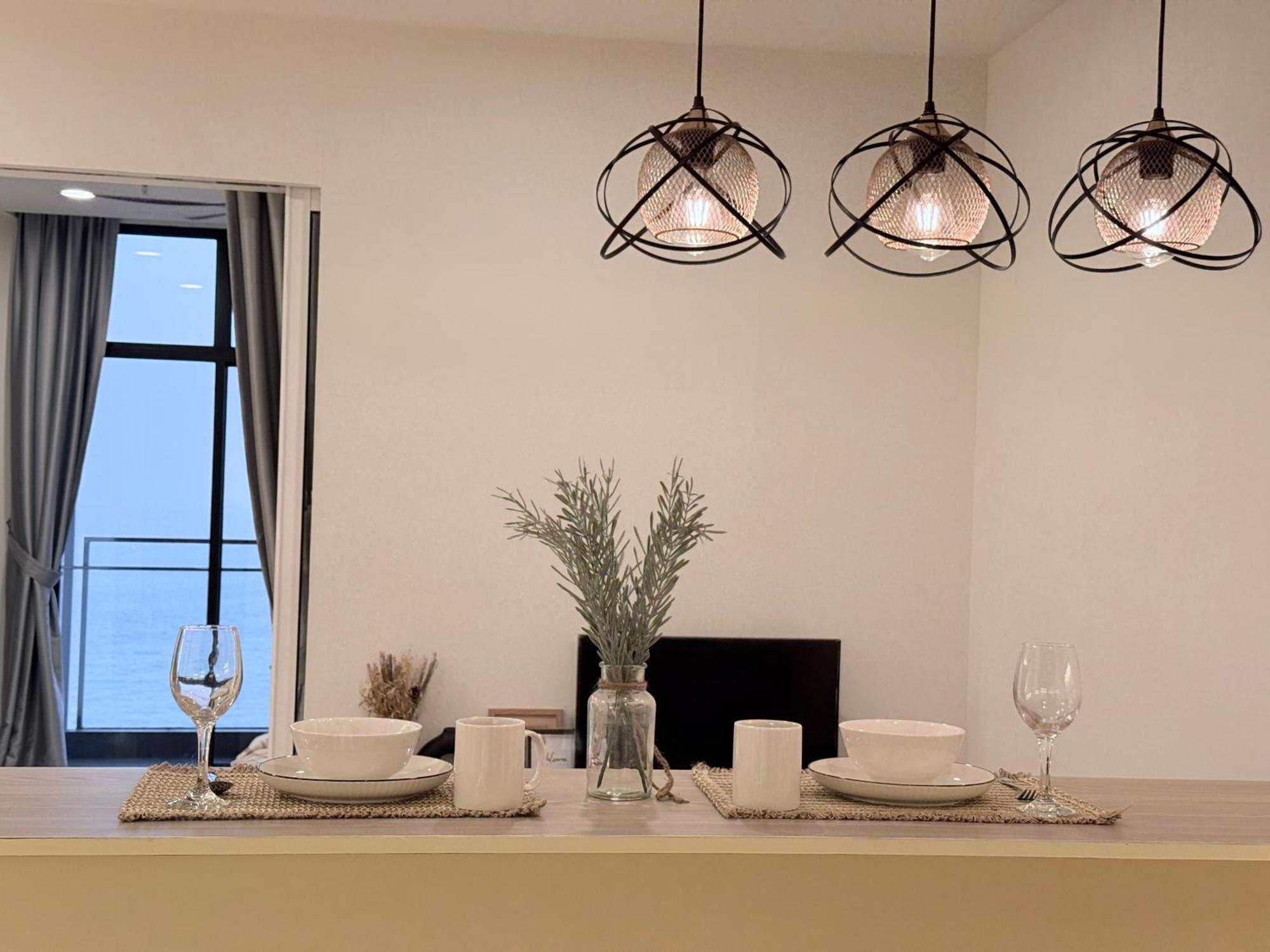 The Shore Cbd Kota Kinabalu By Laxzone Suite חדר תמונה